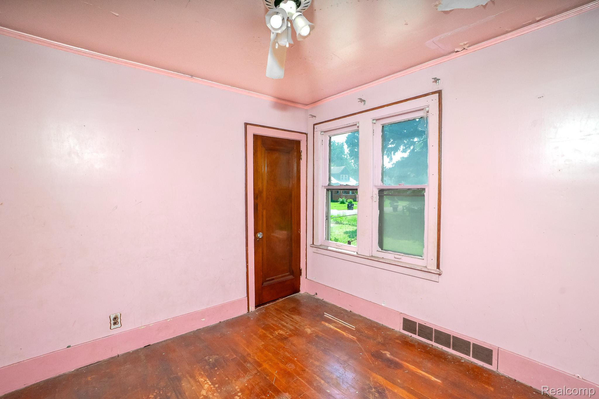 12151 Corbett Street