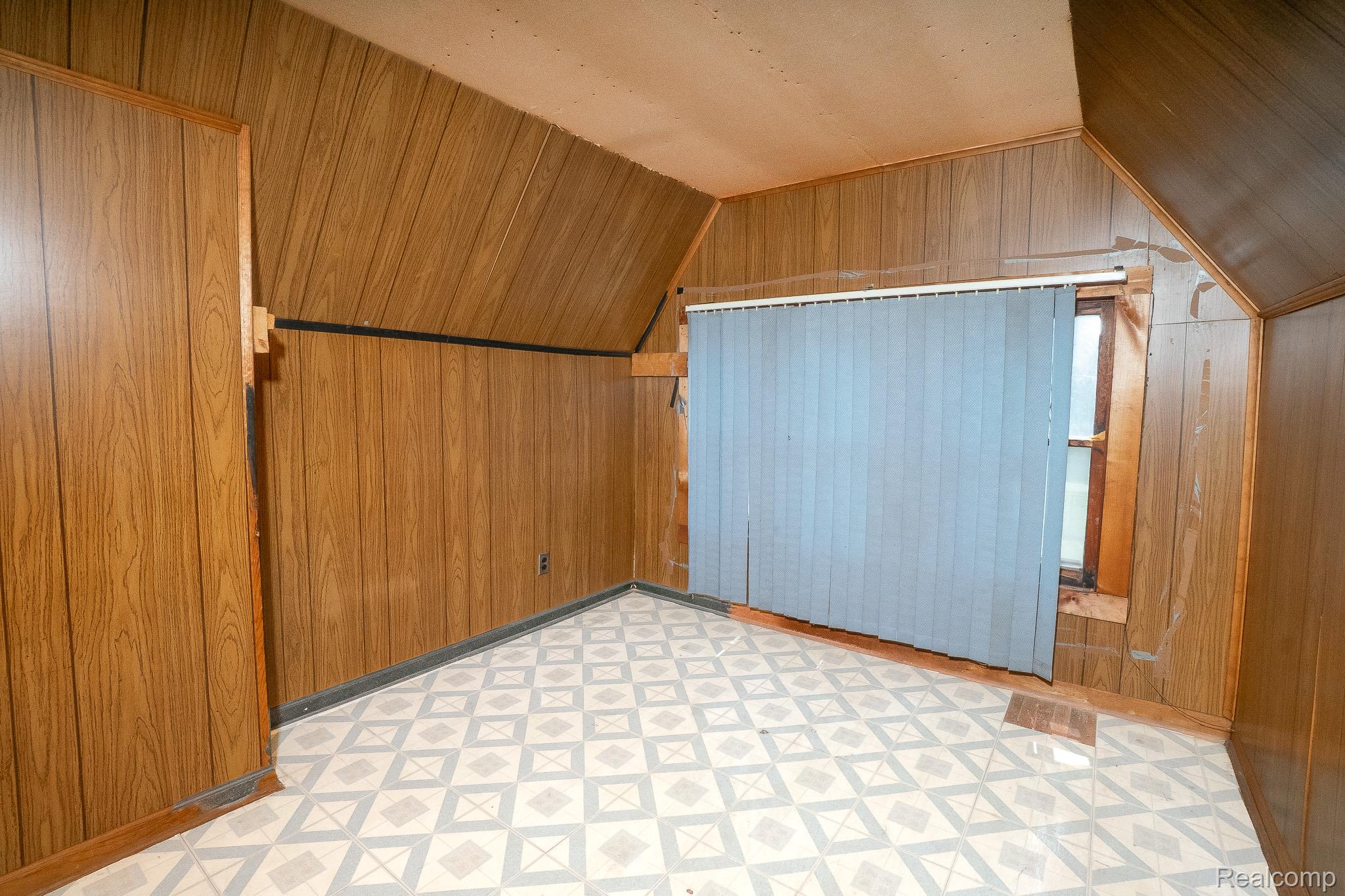 12151 Corbett Street