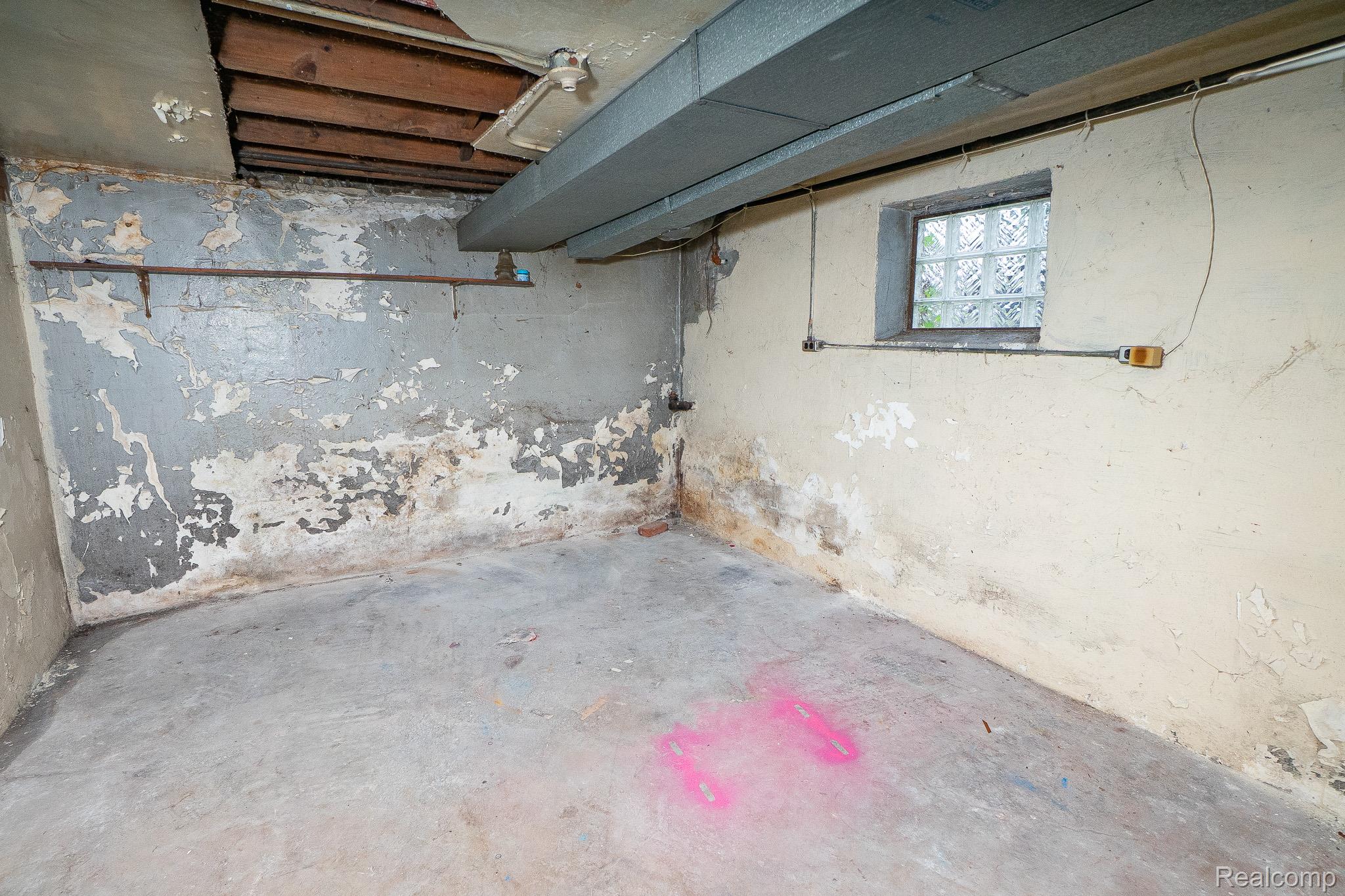 12151 Corbett Street