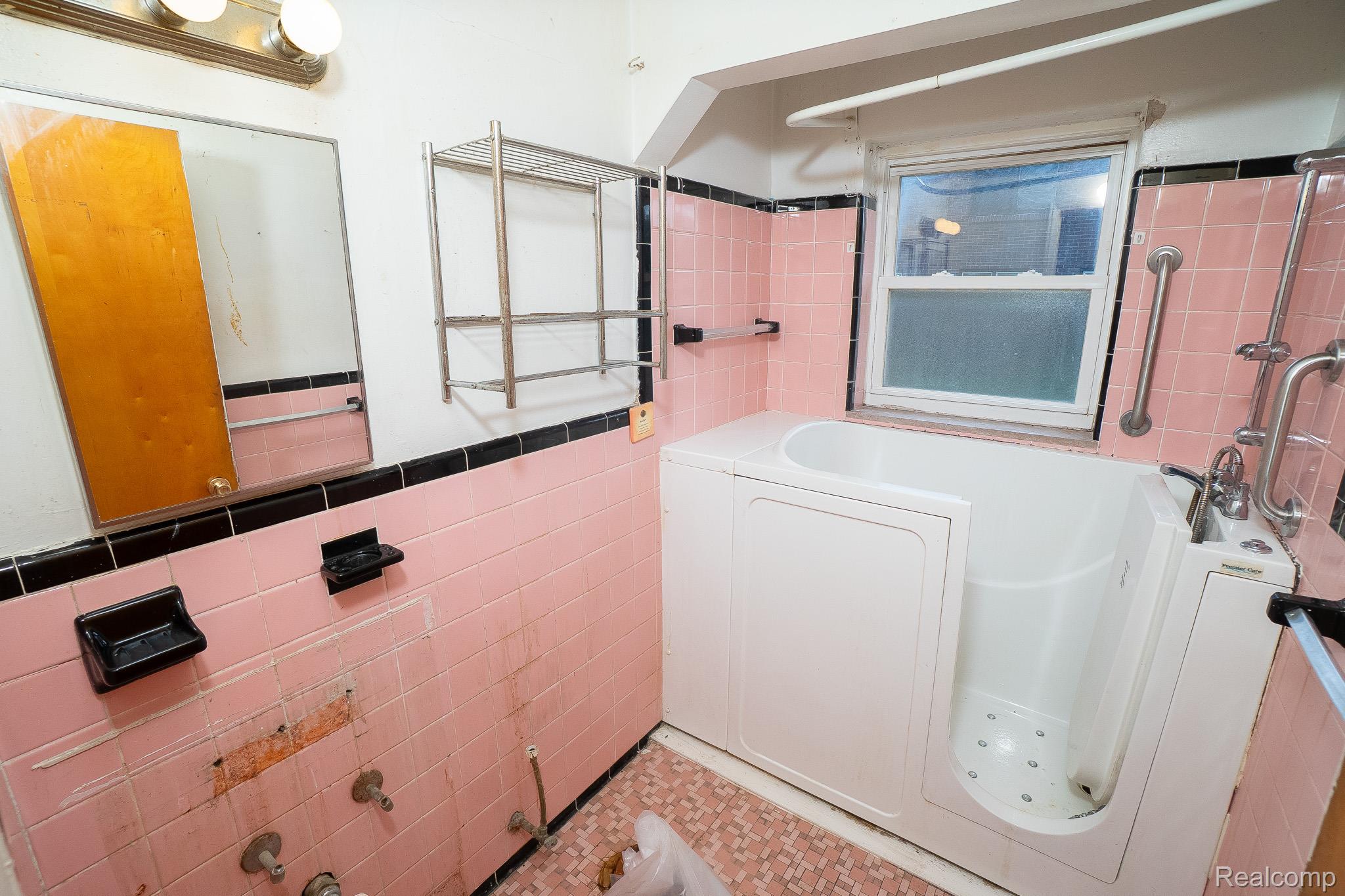 13150 GLENFIELD Street