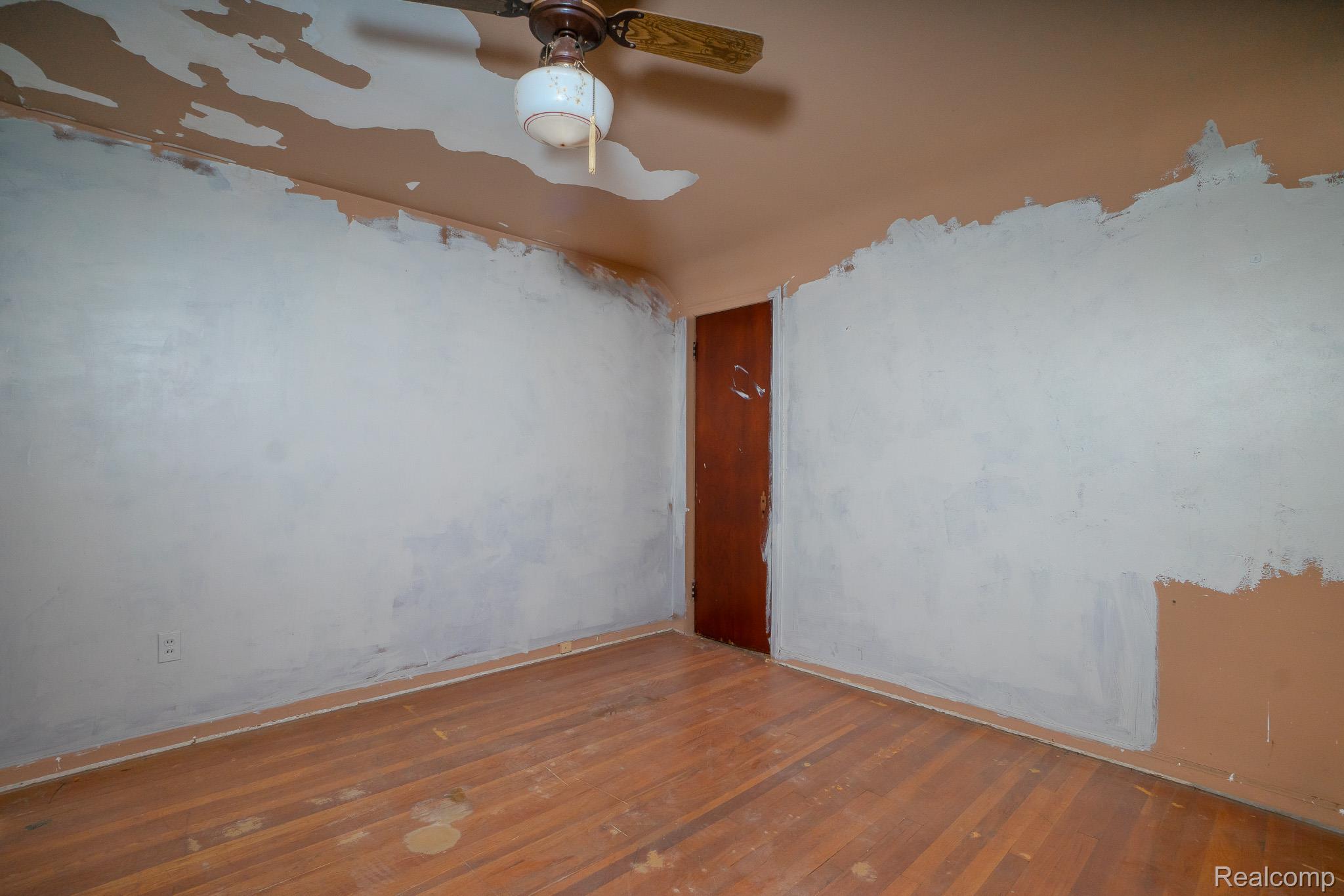 19126 STOTTER Street