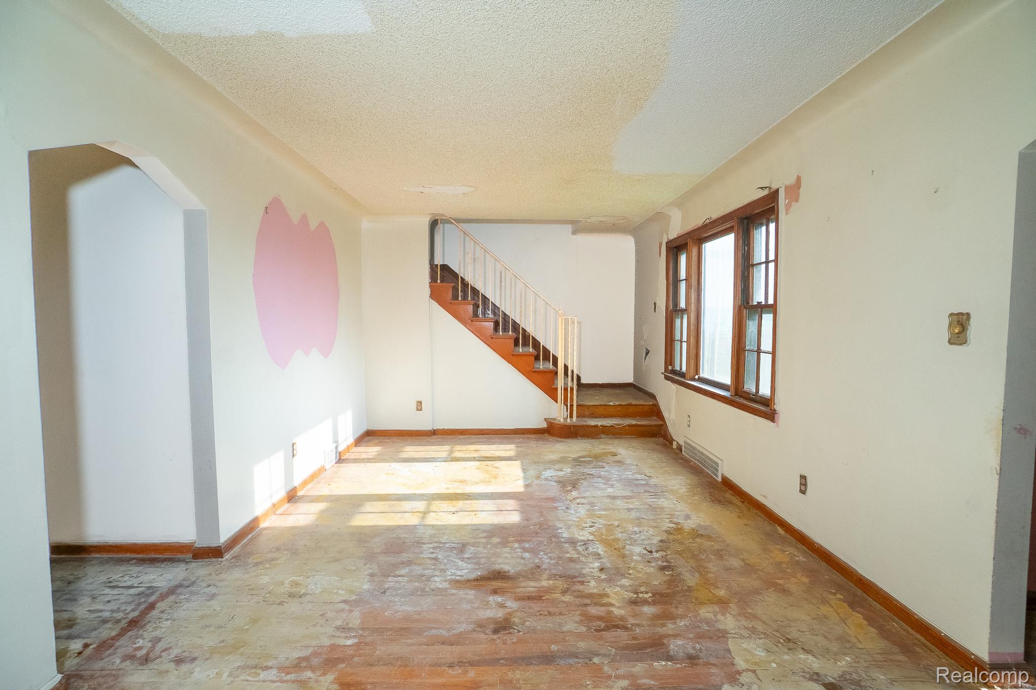 19126 STOTTER Street