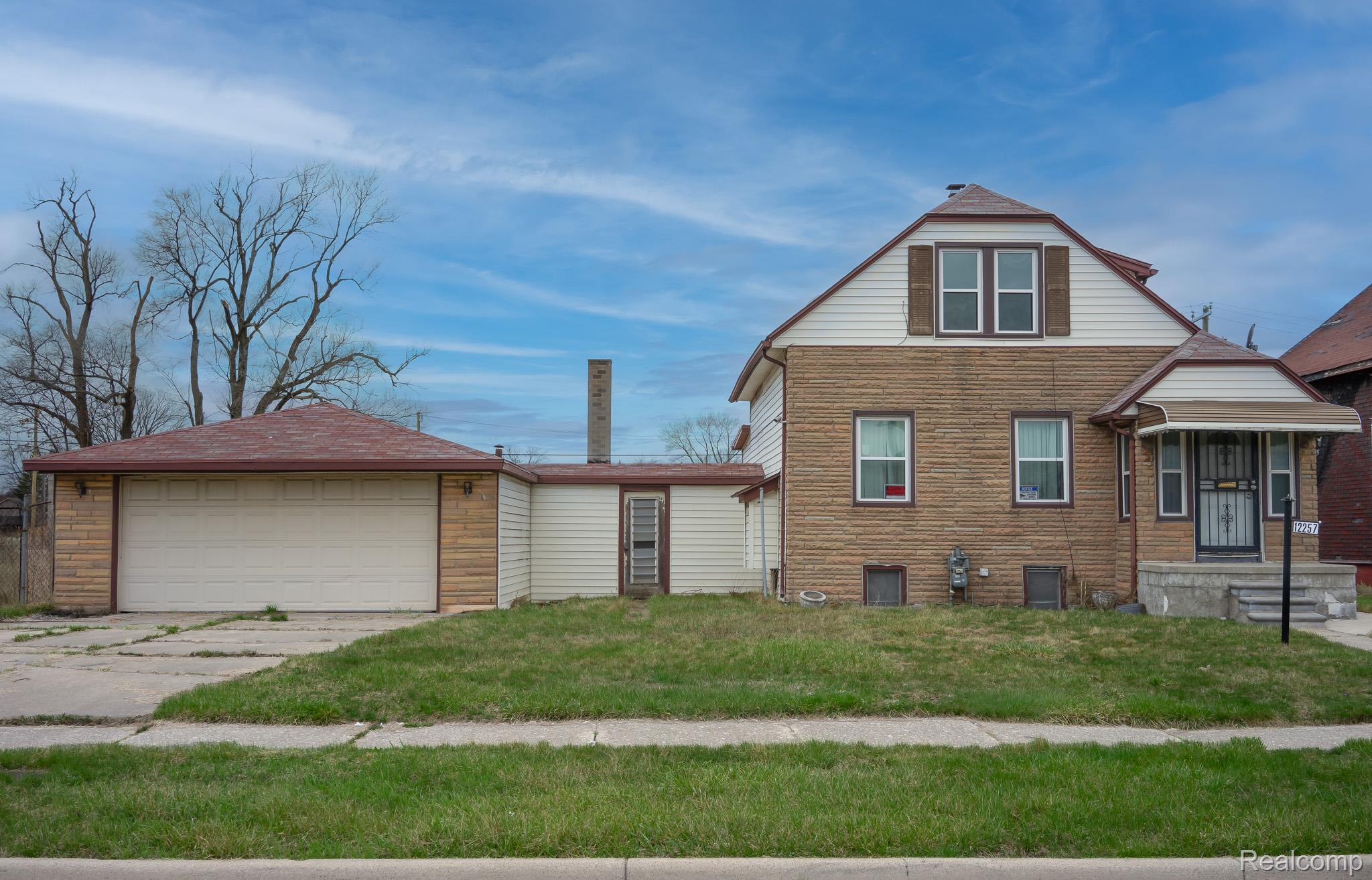 12257 W Jeffries Freeway