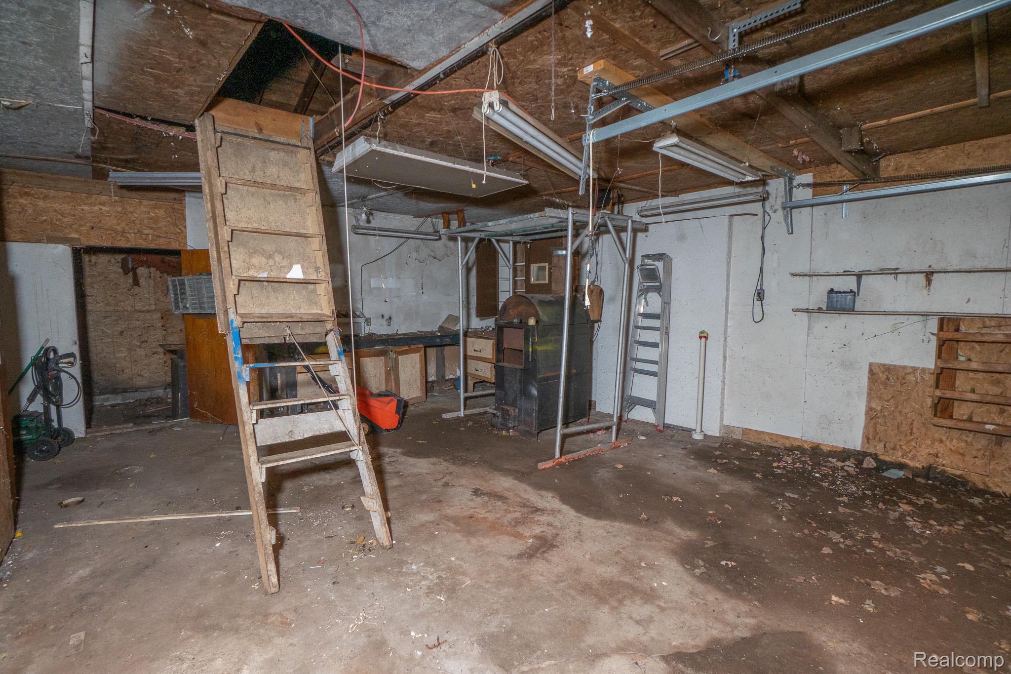 14088 FELLRATH Street