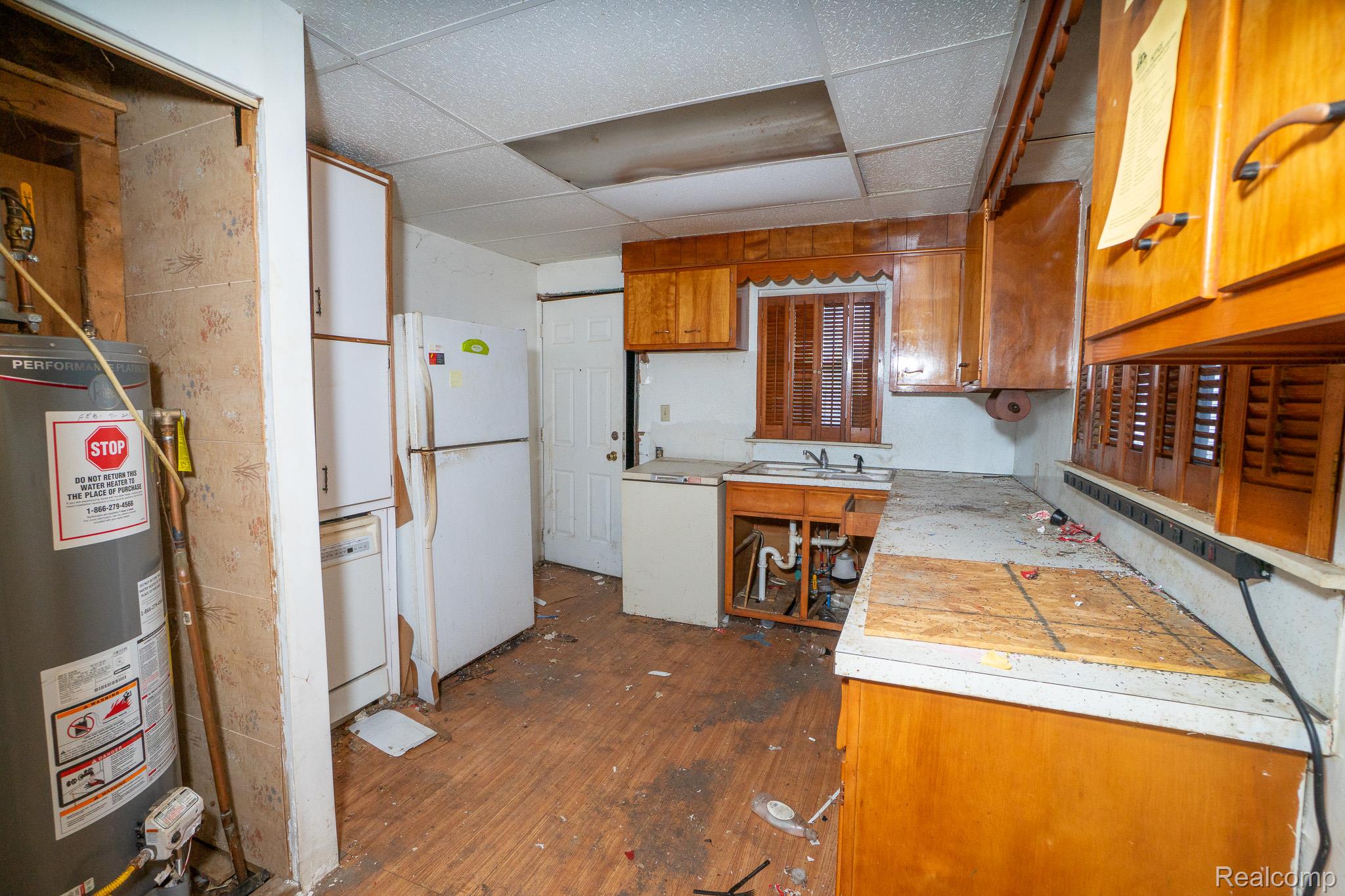 14088 FELLRATH Street