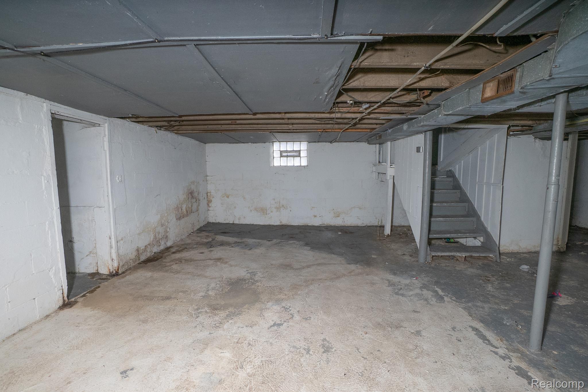 16155 Trinity Street