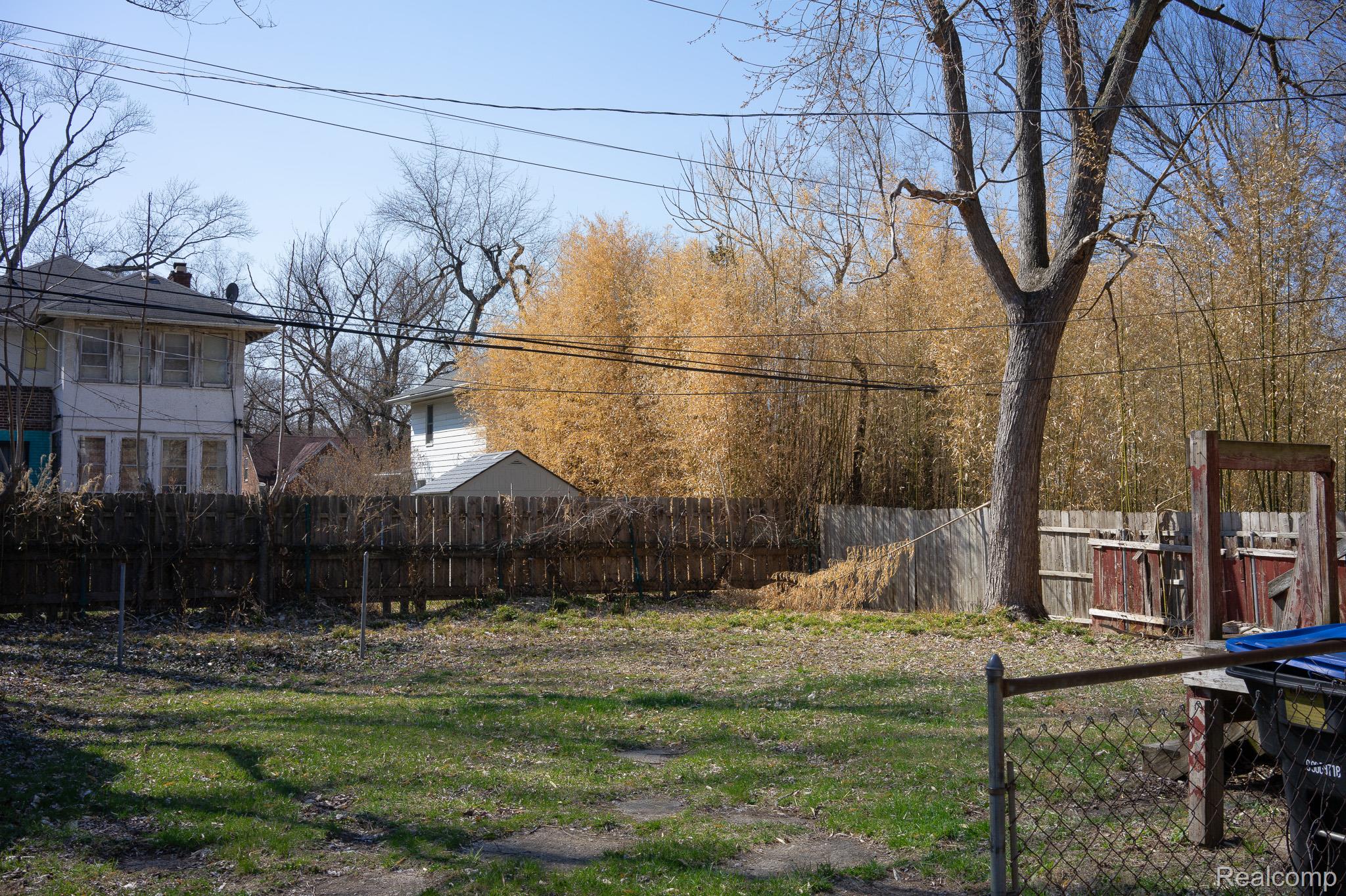 16155 Trinity Street