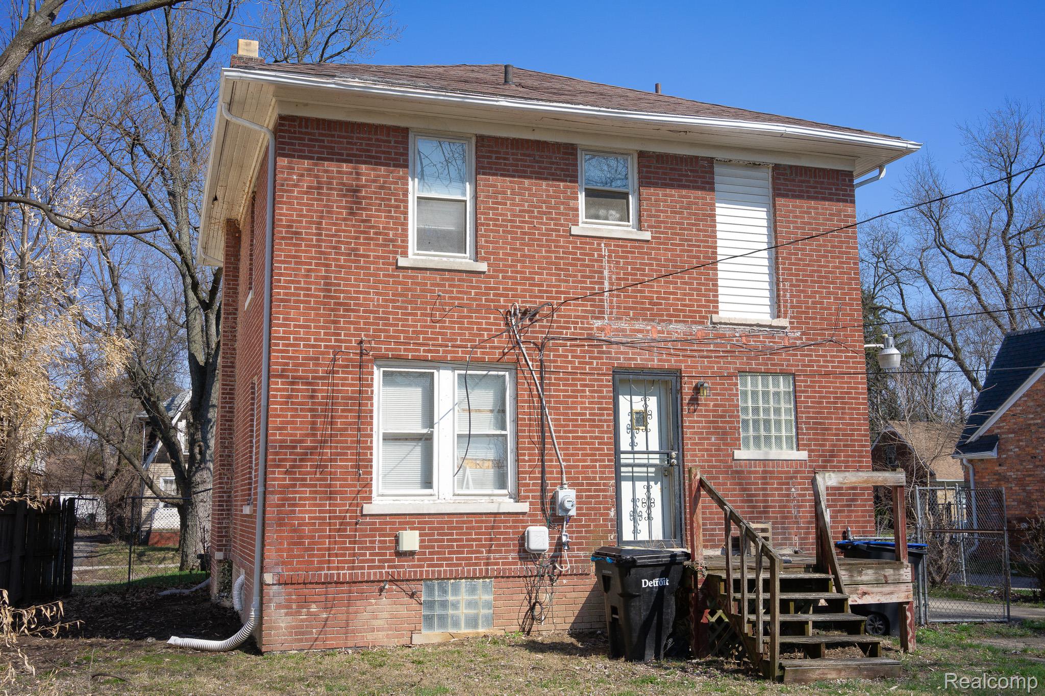 16155 Trinity Street