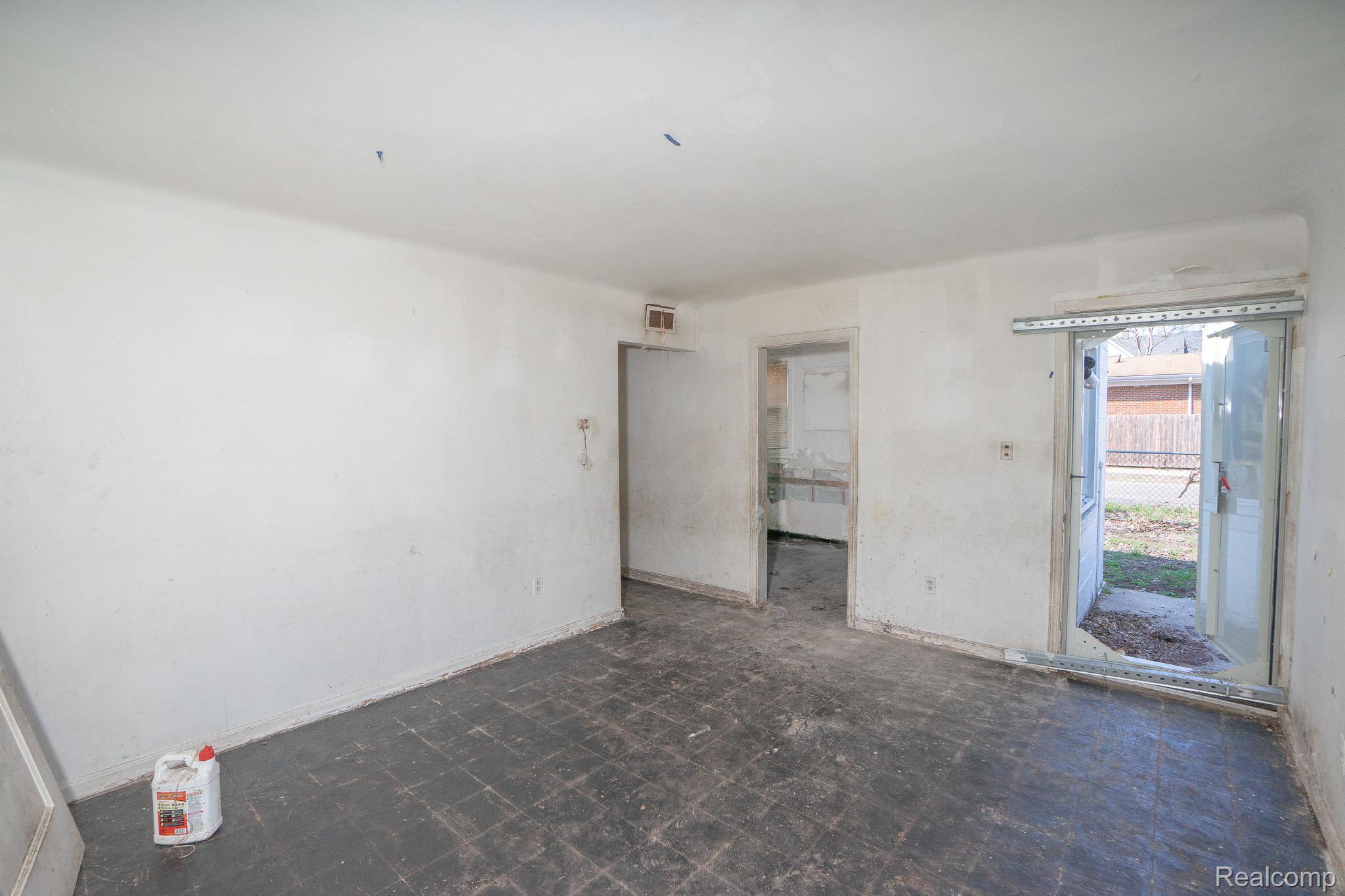 20255 Santa Rosa Drive