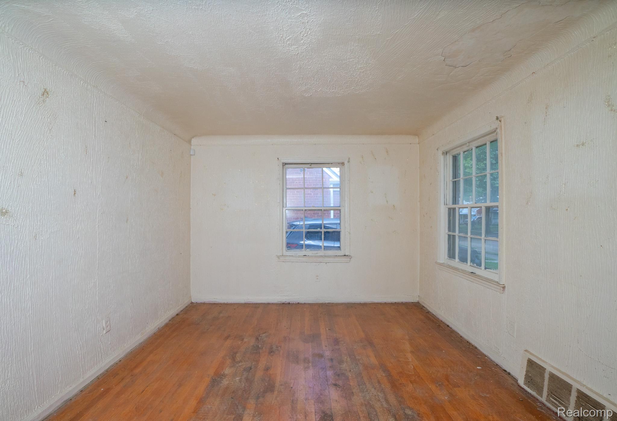 20161 YONKA Street