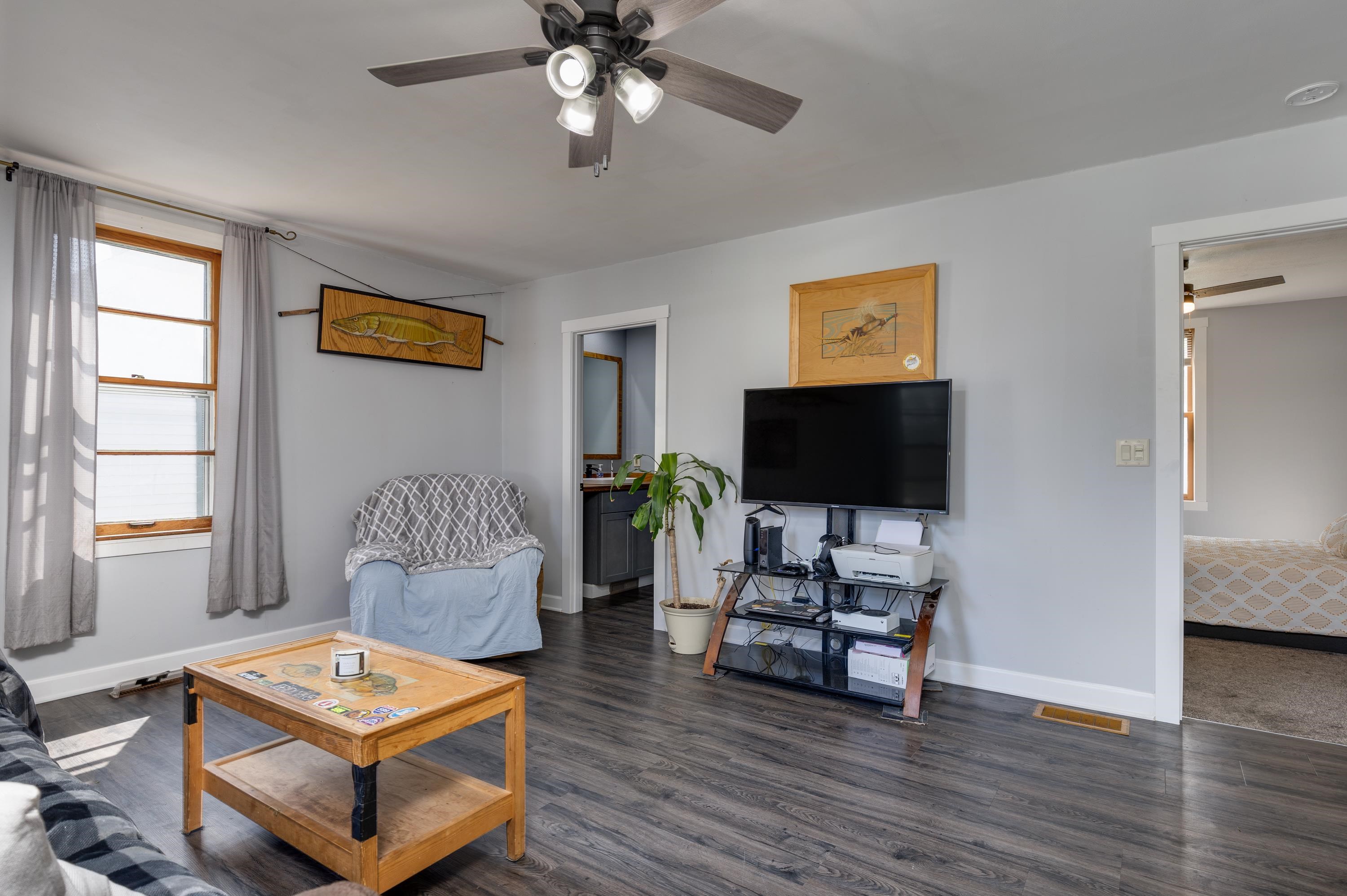 220 W Emmett Street