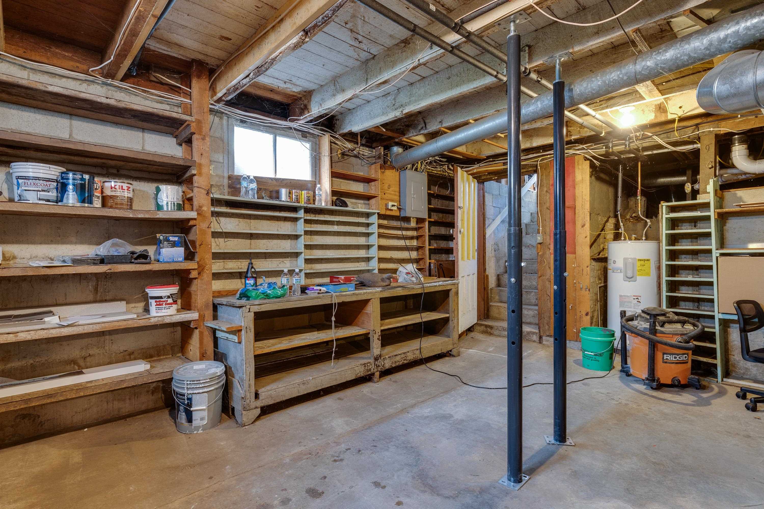 220 W Emmett Street