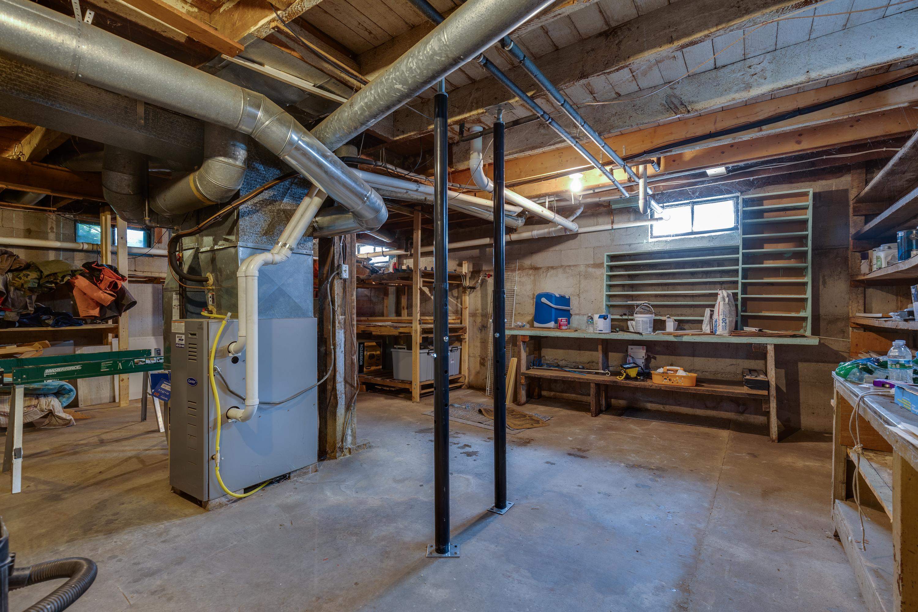 220 W Emmett Street