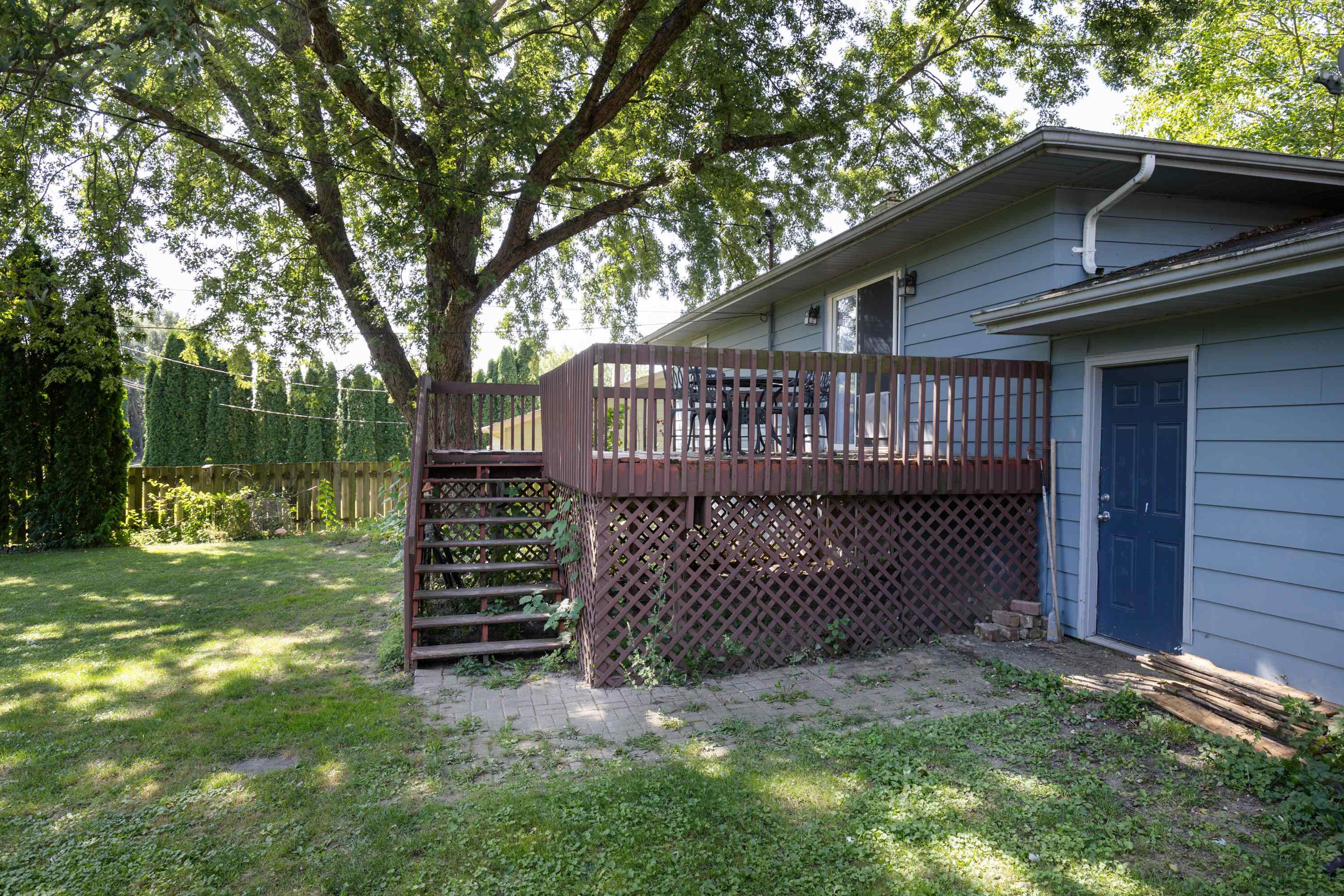 16 Edward Avenue