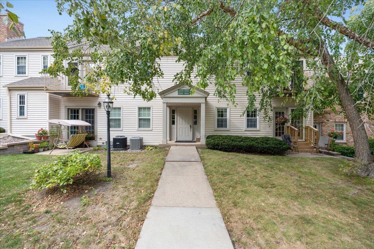 6820 Old Sauk Court