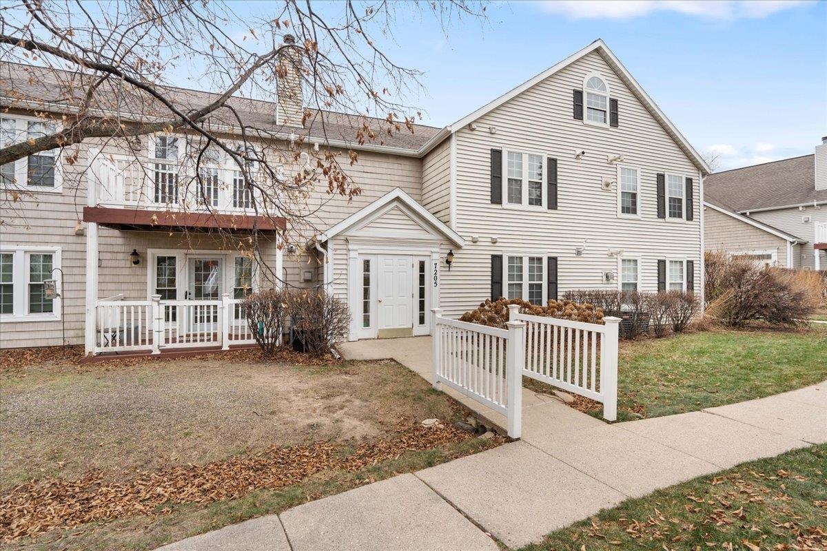 7205 Flagship Drive 6