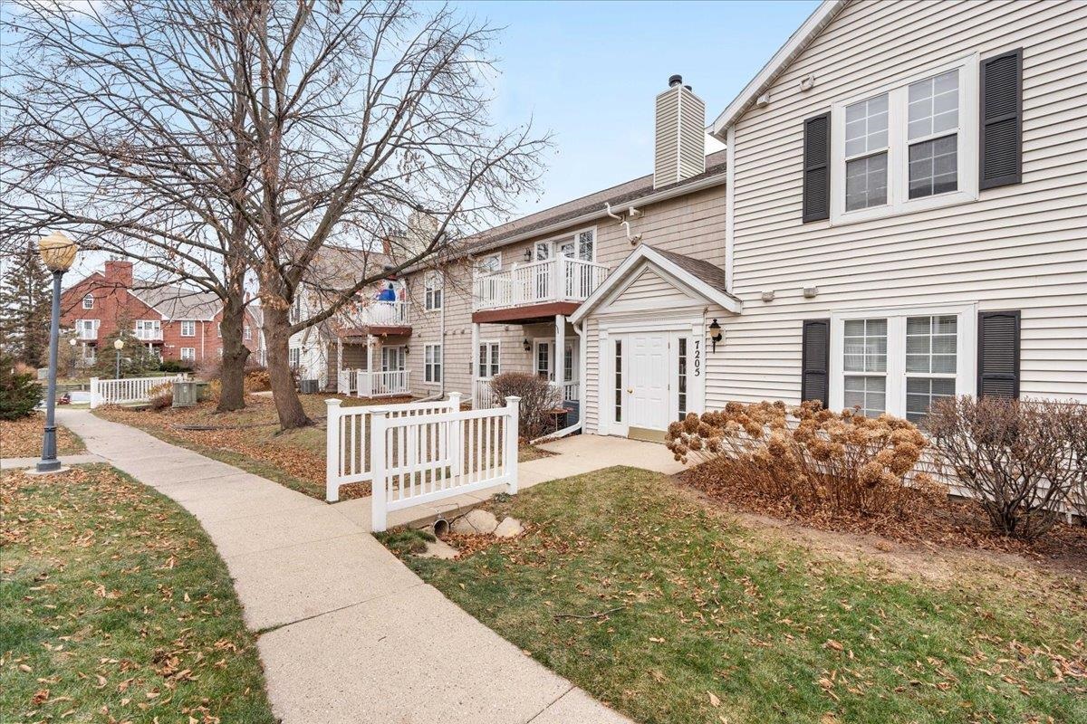 7205 Flagship Drive 6