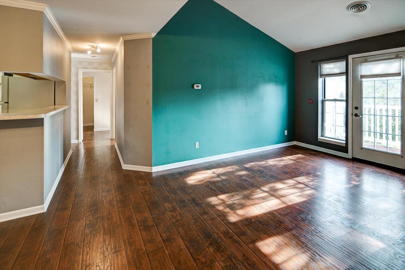 7205 Flagship Drive 6