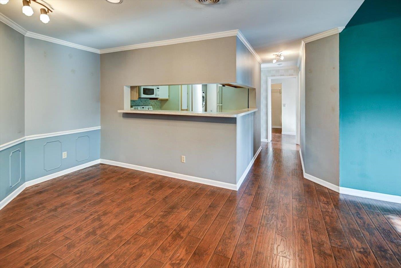 7205 Flagship Drive 6