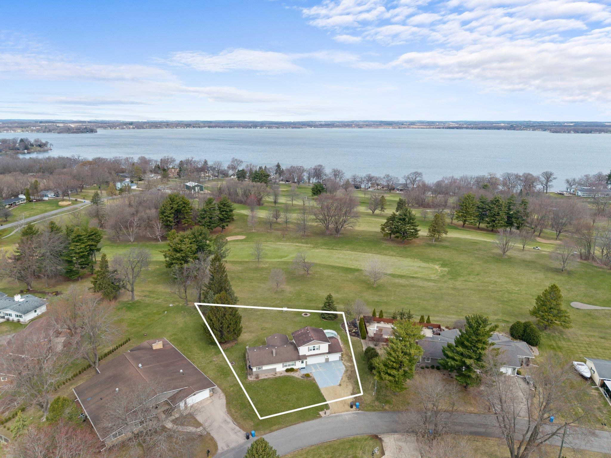 3198 Duncan Road