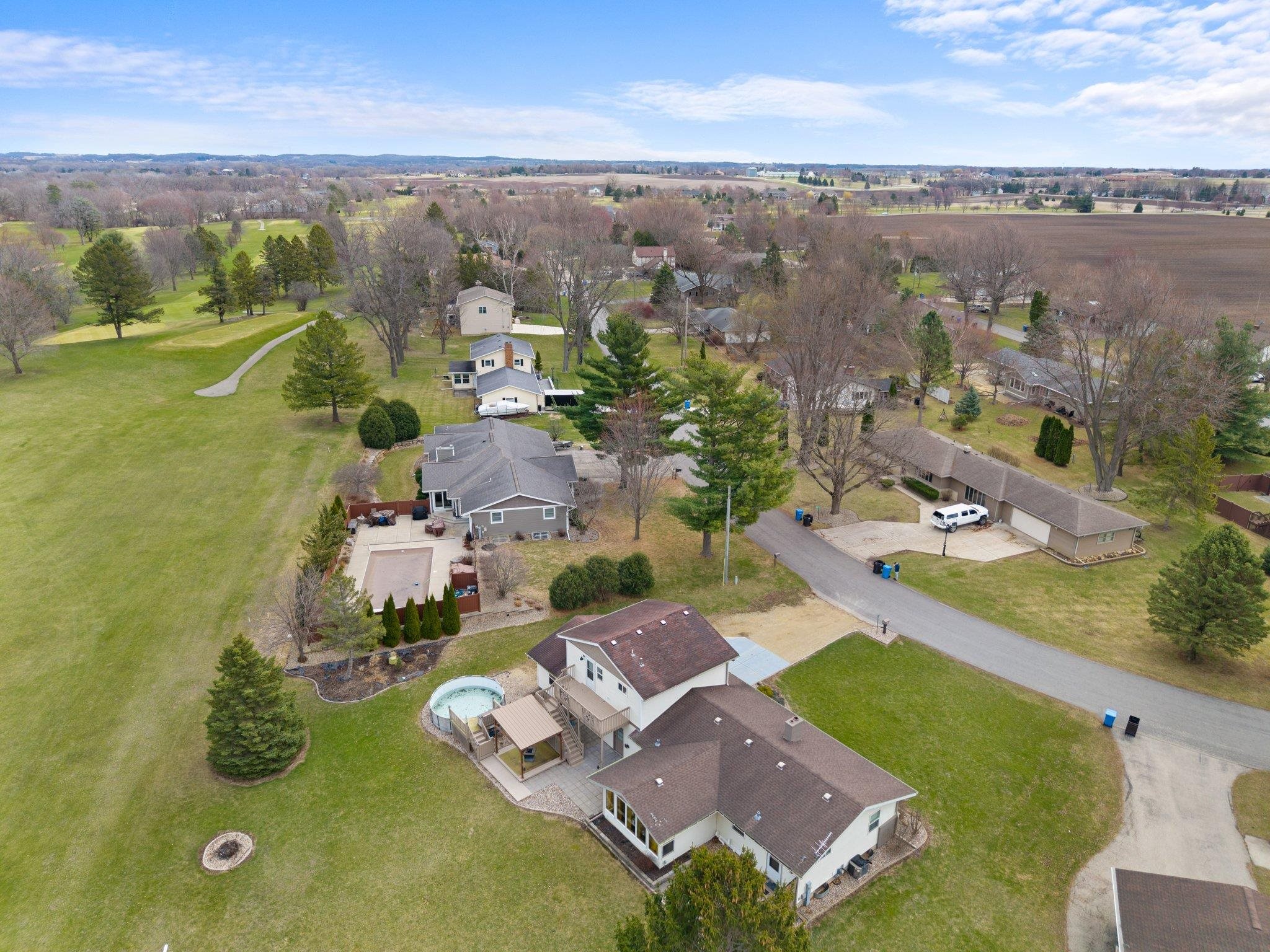 3198 Duncan Road