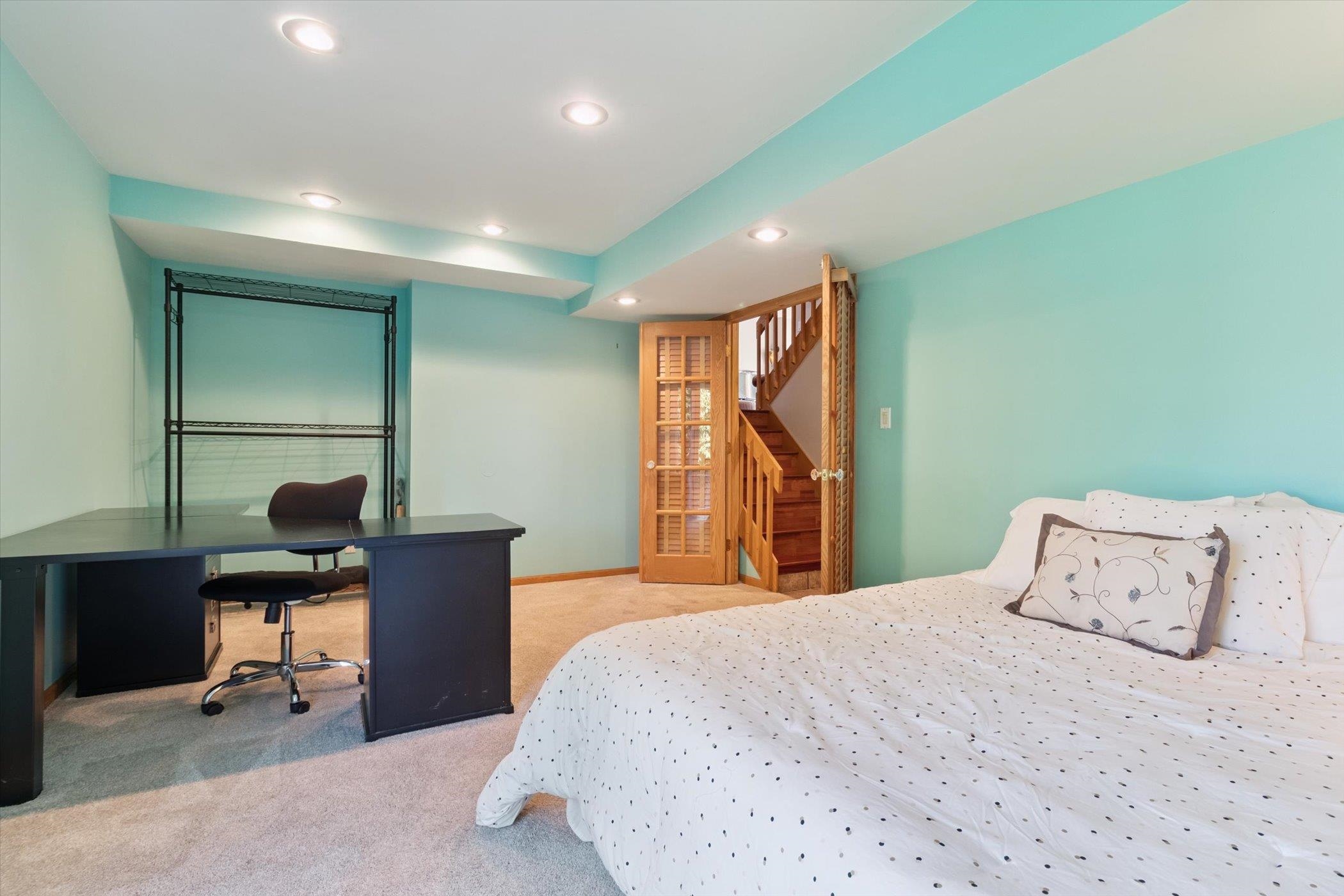 6118 Jeffers Drive