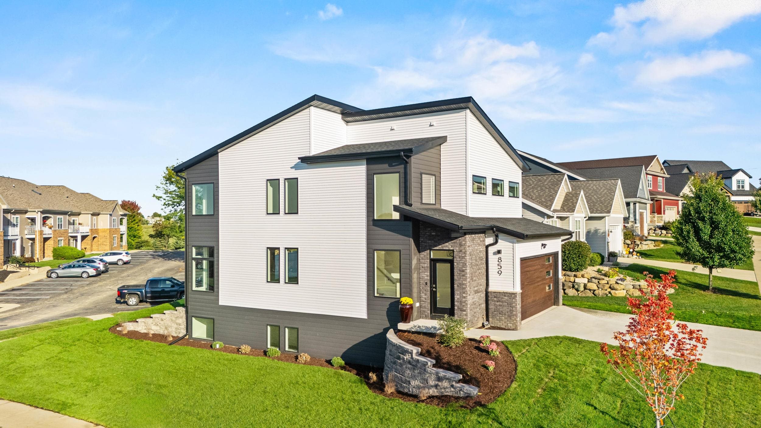 859 Kimball Lane
