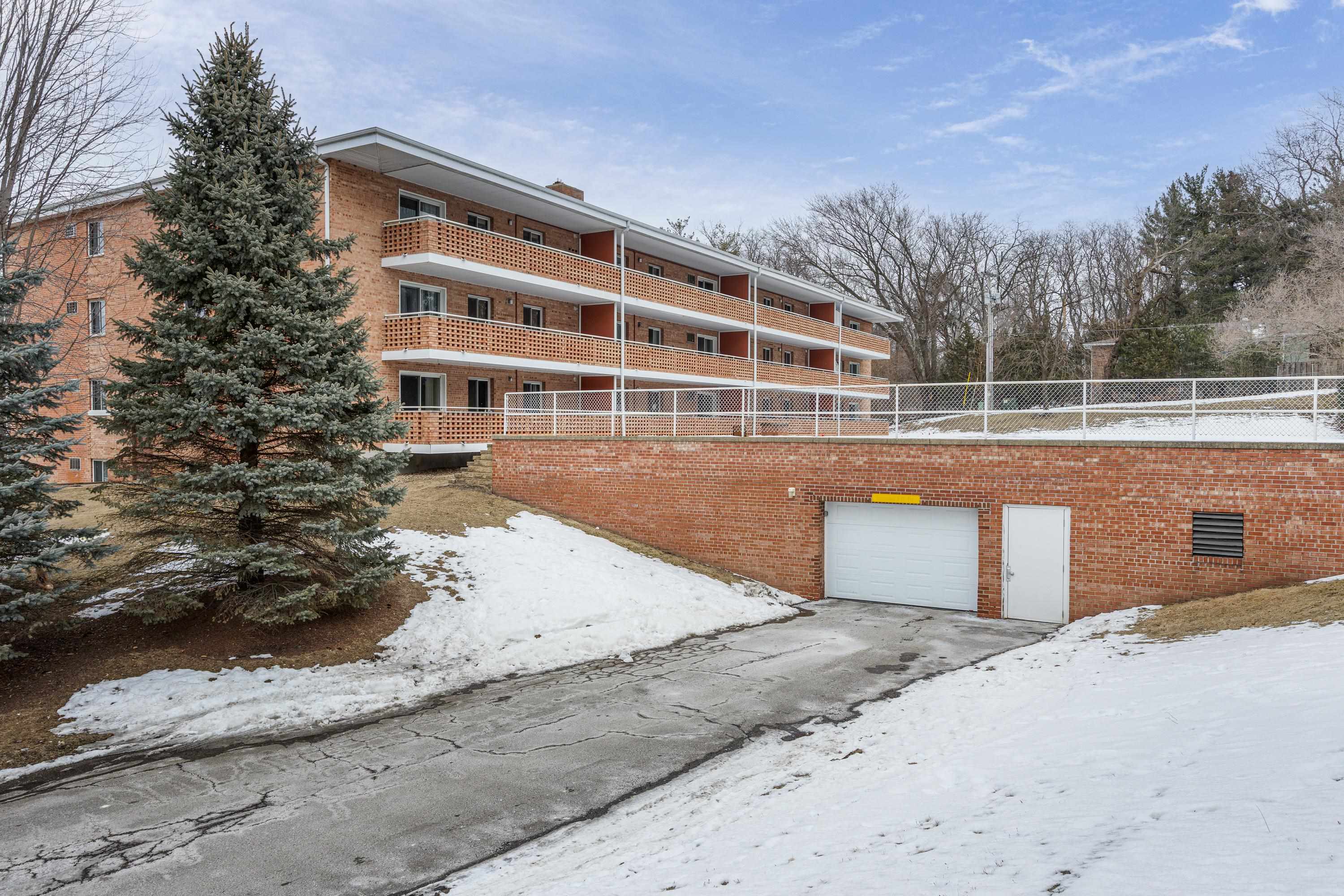 2051 Allen Boulevard 101