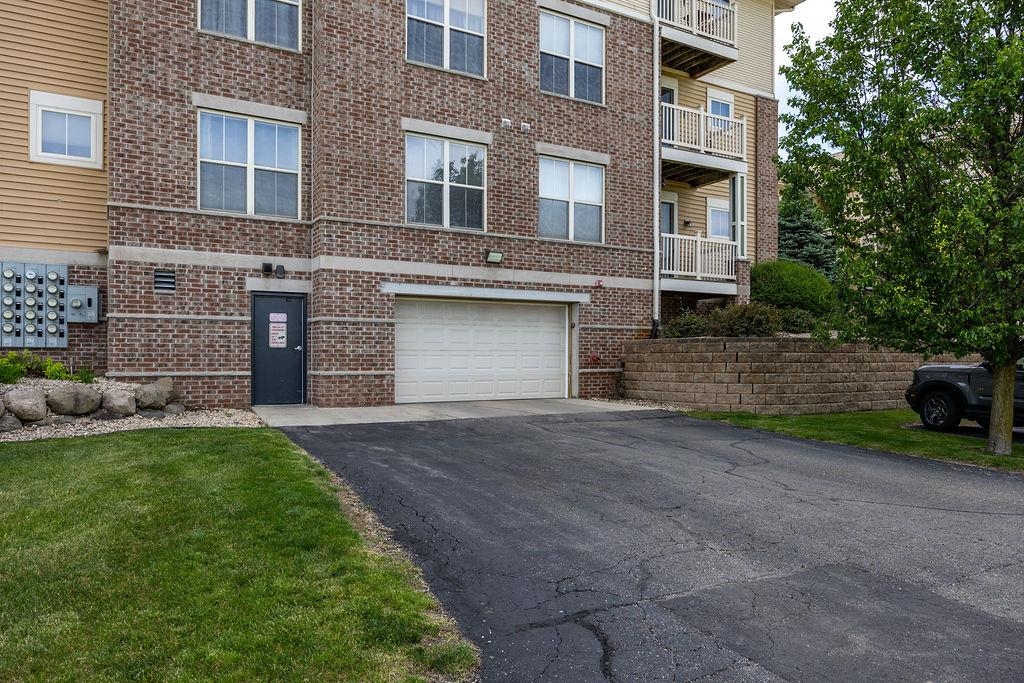 5831 Lupine Lane 221