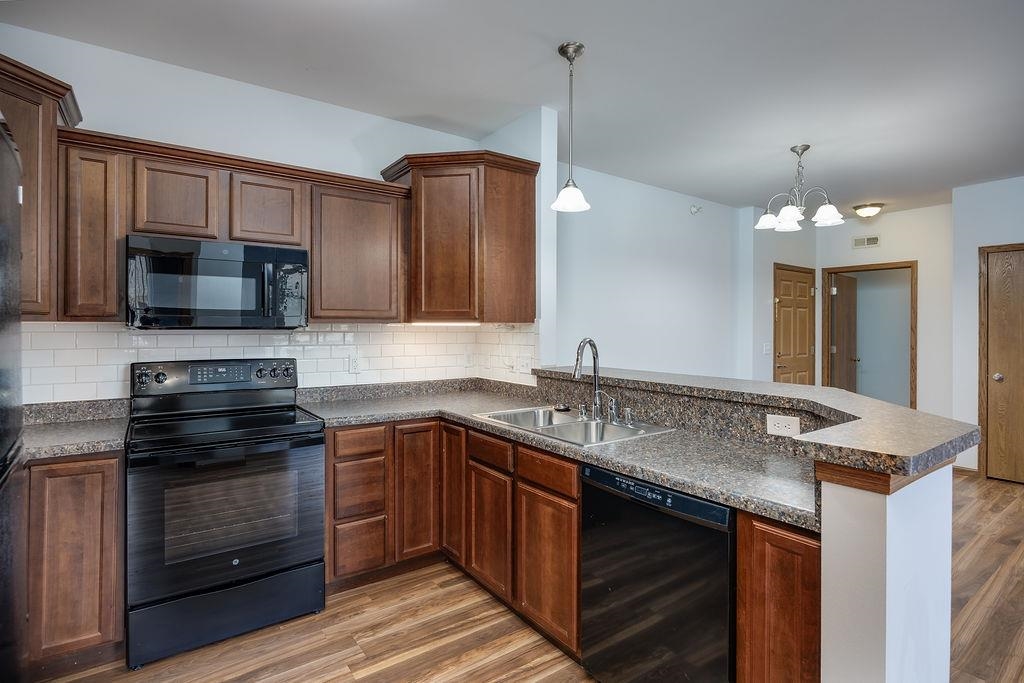 5831 Lupine Lane 221