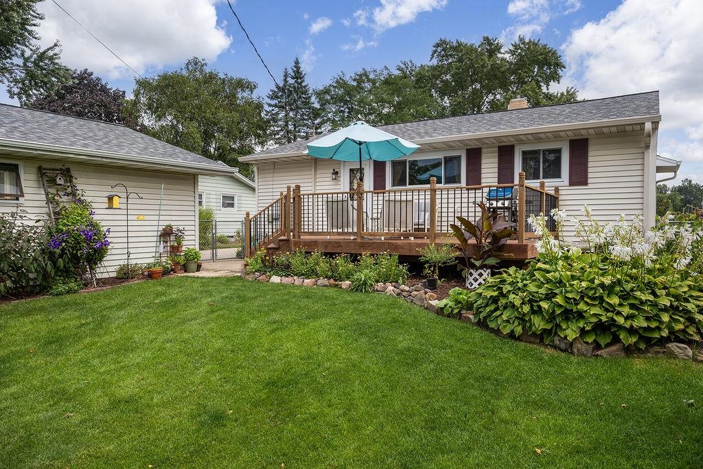306 Garnet Lane