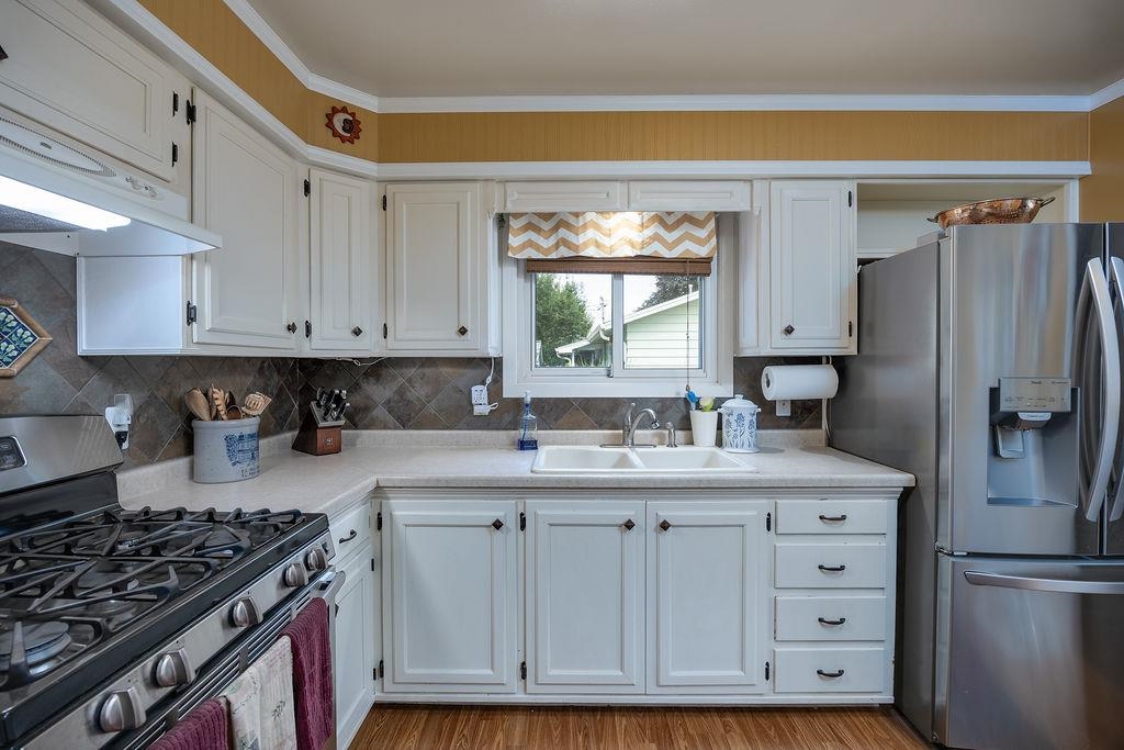 306 Garnet Lane
