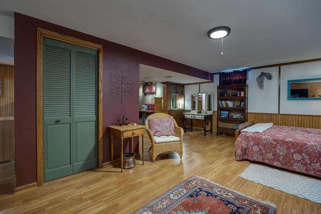 306 Garnet Lane