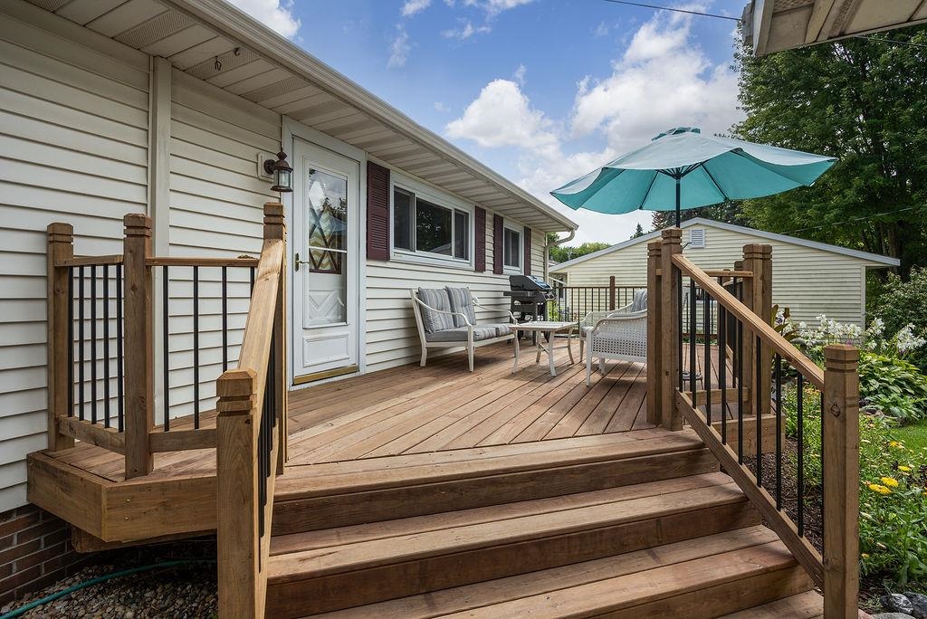 306 Garnet Lane