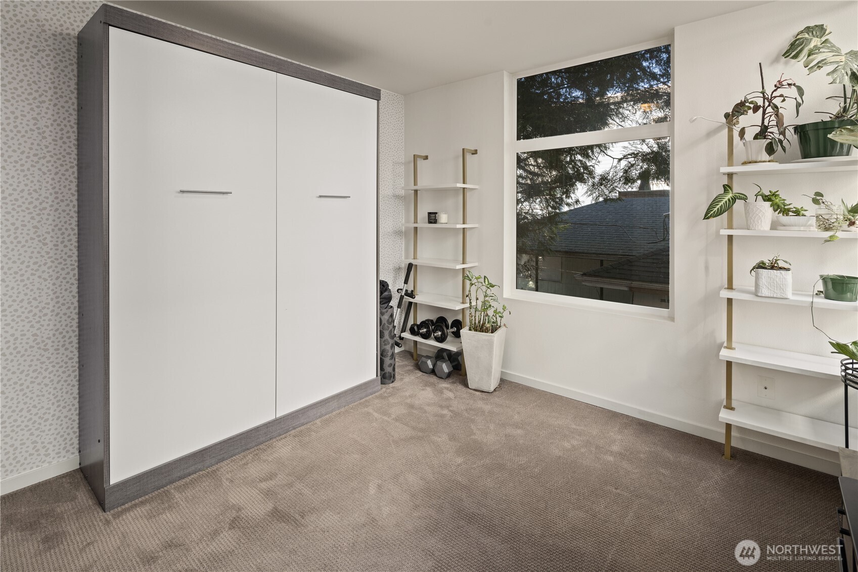 9242 A 17th Avenue SW