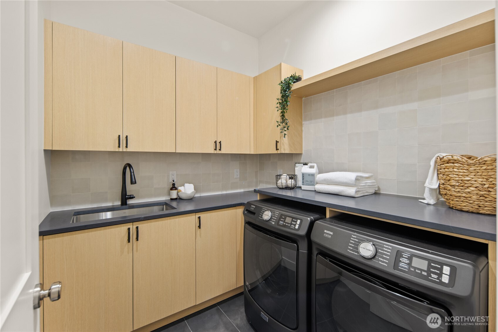 16656 NE 12th Street