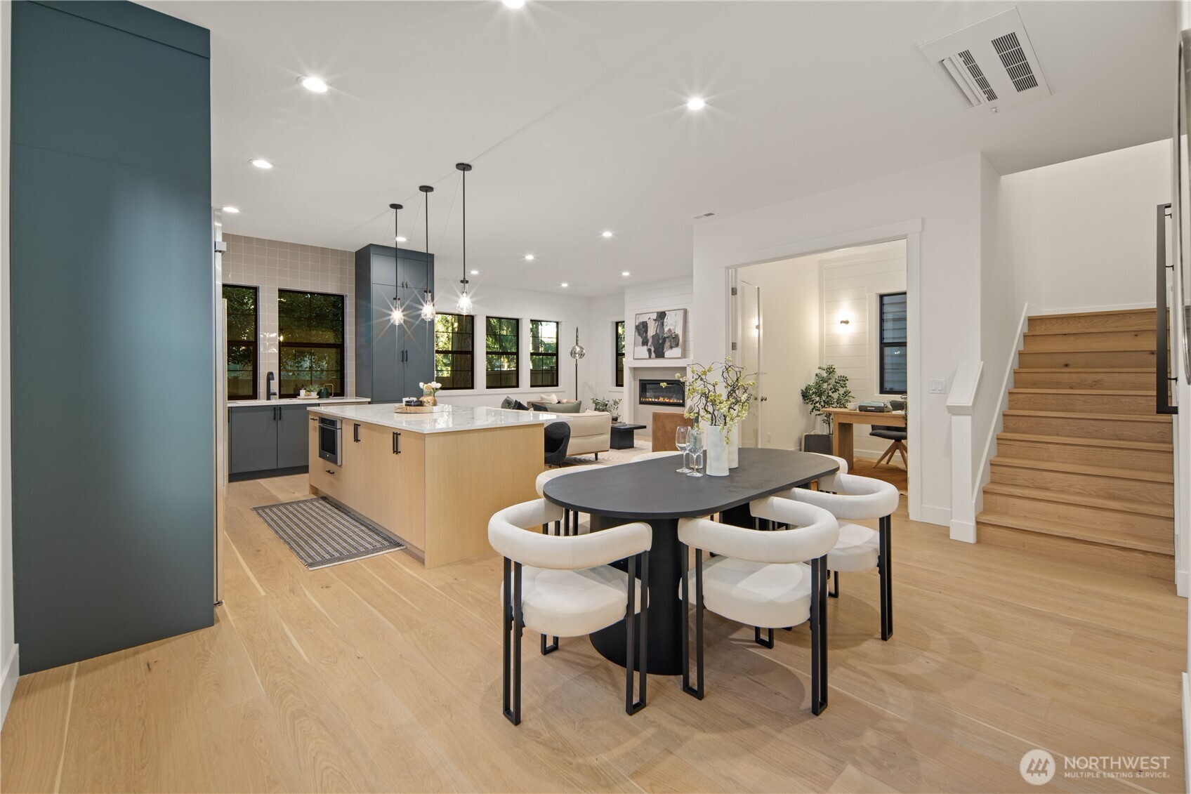 16656 NE 12th Street