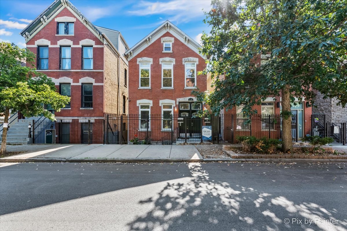 1719 W Le Moyne Street