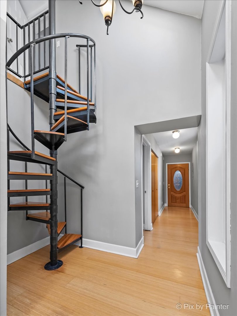 1719 W Le Moyne Street