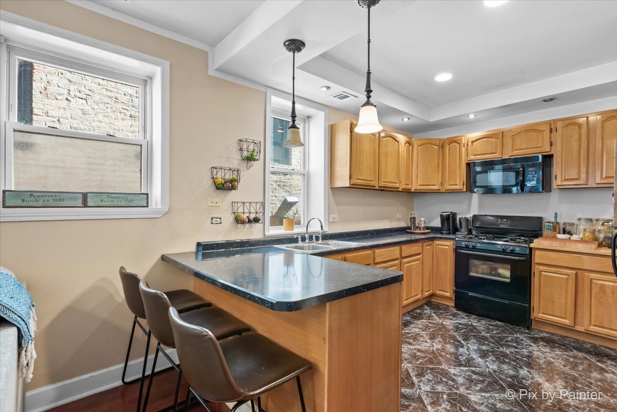 1719 W Le Moyne Street