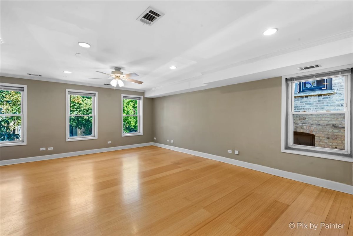 1719 W Le Moyne Street