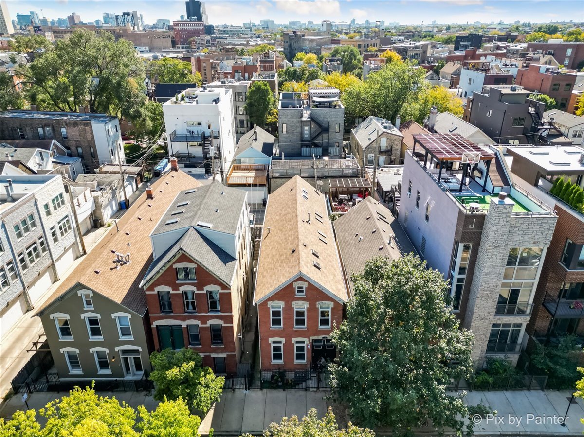 1719 W Le Moyne Street