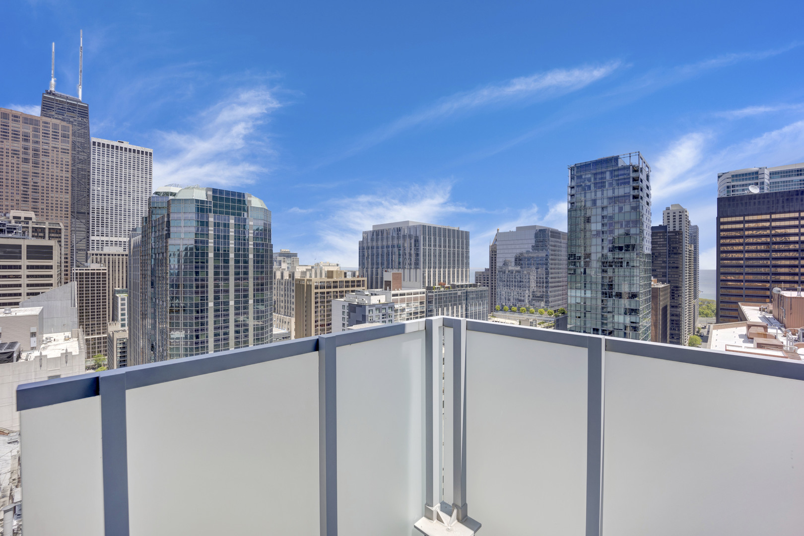 550 N Saint Clair Street Unit: 2601