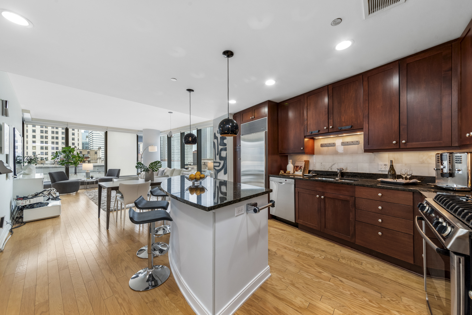 60 E Monroe Street Unit: 2507