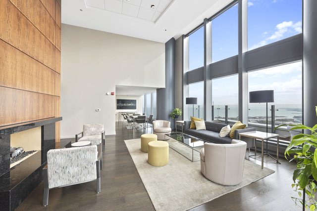 60 E Monroe Street Unit: 2507