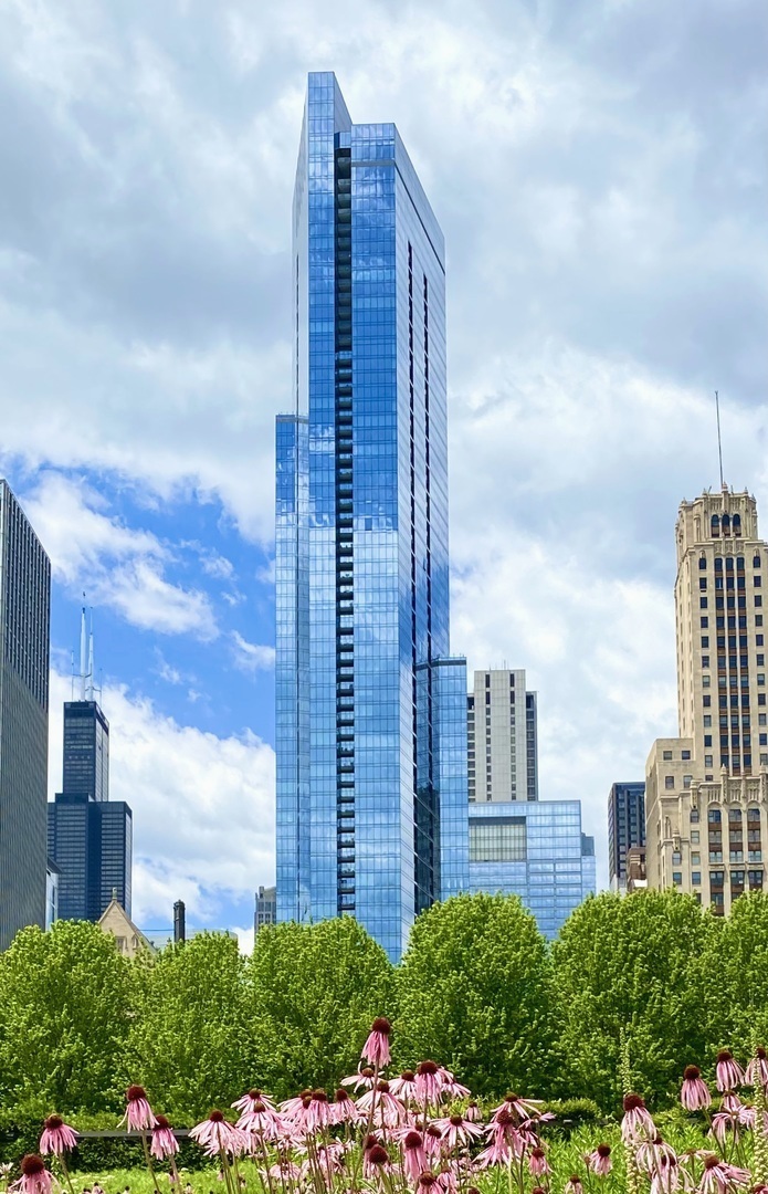 60 E Monroe Street Unit: 2507
