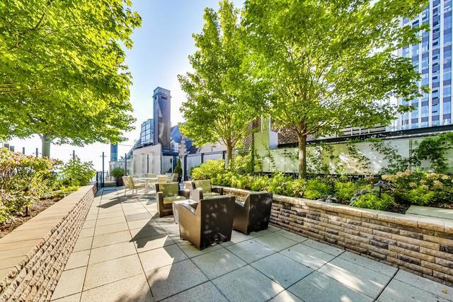 60 E Monroe Street Unit: 2507