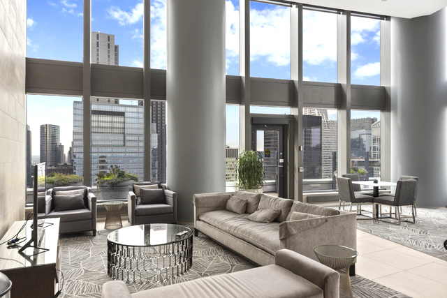 60 E Monroe Street Unit: 2507
