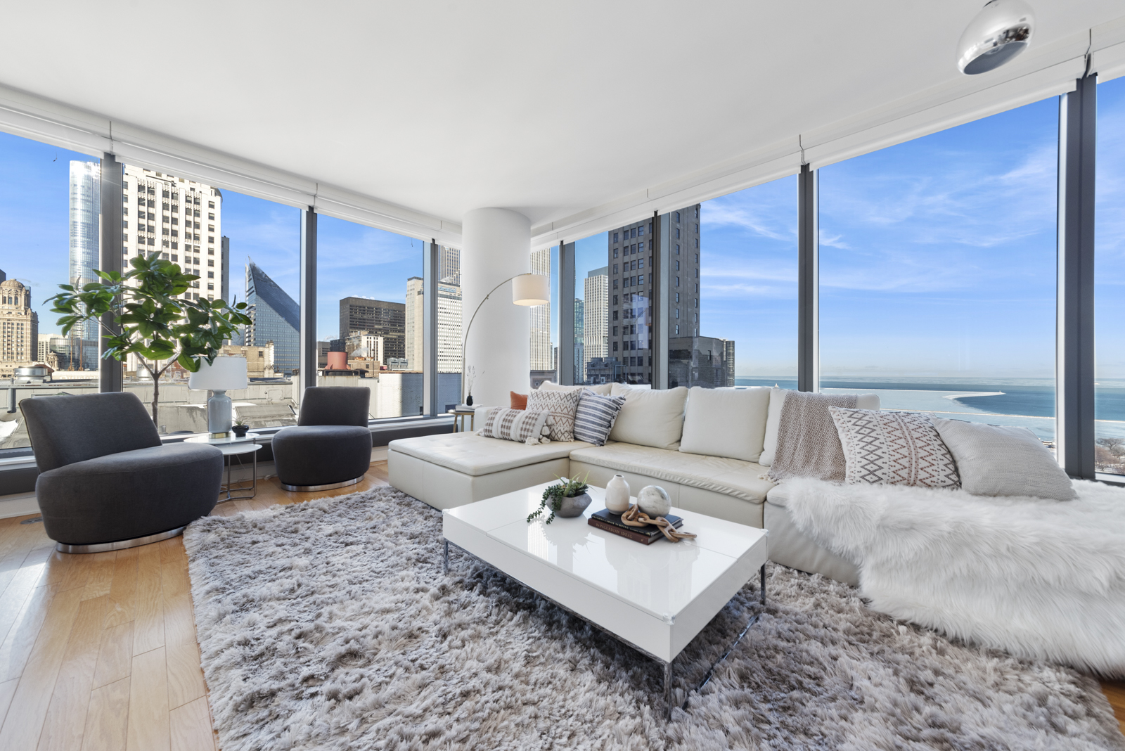 60 E Monroe Street Unit: 2507