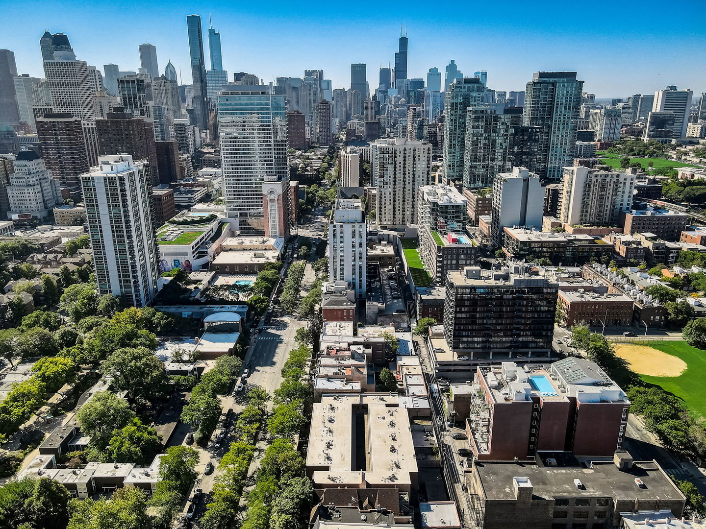 1330 N LaSalle Street Unit: 103